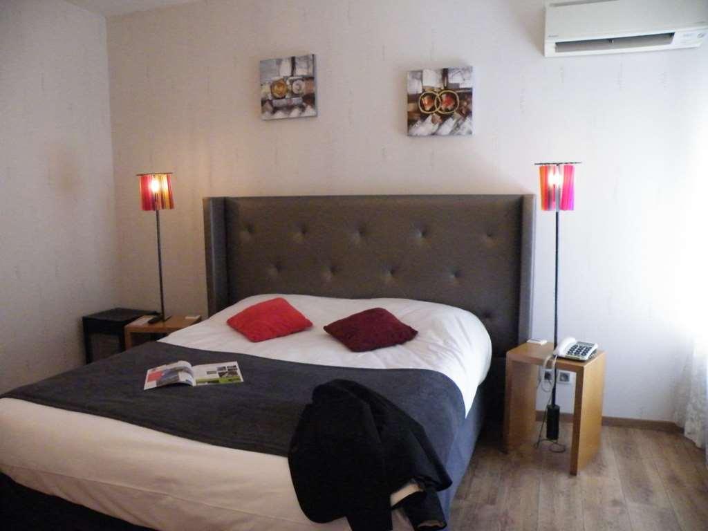 Brit Hotel Roanne - Le Grand Hotel Værelse billede