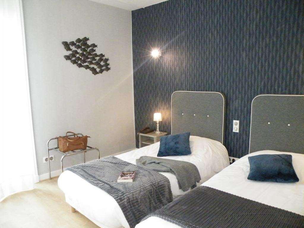 Brit Hotel Roanne - Le Grand Hotel Værelse billede