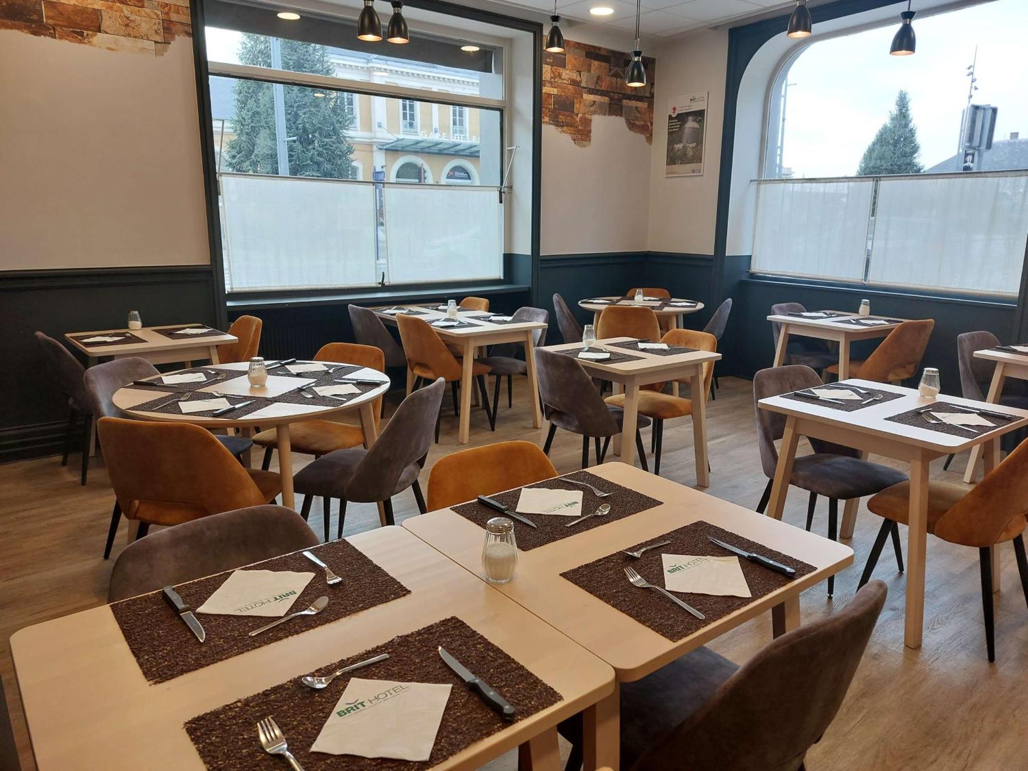 Brit Hotel Roanne - Le Grand Hotel Eksteriør billede