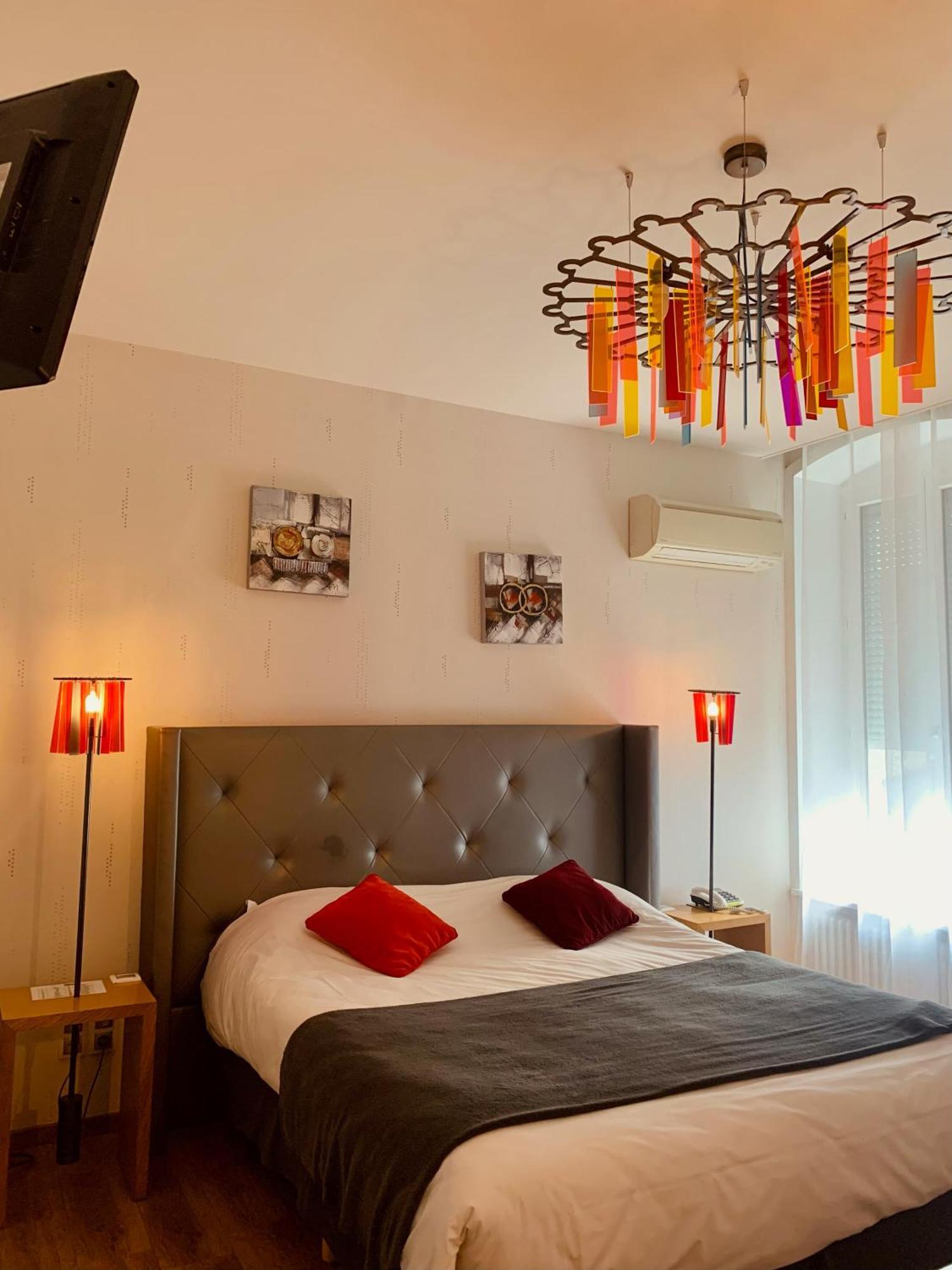 Brit Hotel Roanne - Le Grand Hotel Eksteriør billede