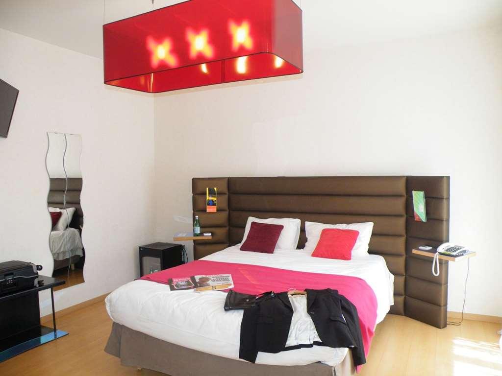 Brit Hotel Roanne - Le Grand Hotel Værelse billede
