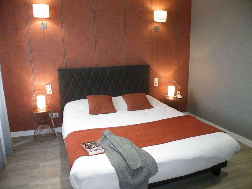 Brit Hotel Roanne - Le Grand Hotel Værelse billede